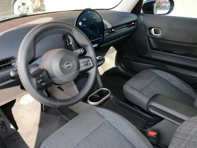 MINI Cooper Essential