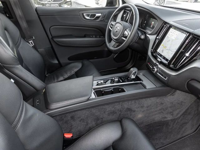 Volvo XC60 Dark Plus