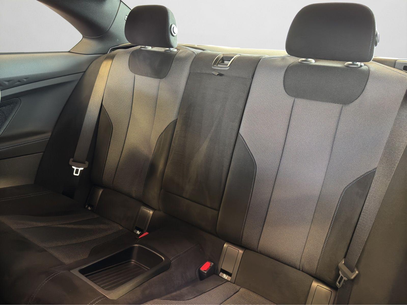 BMW 218 218i M-Sport