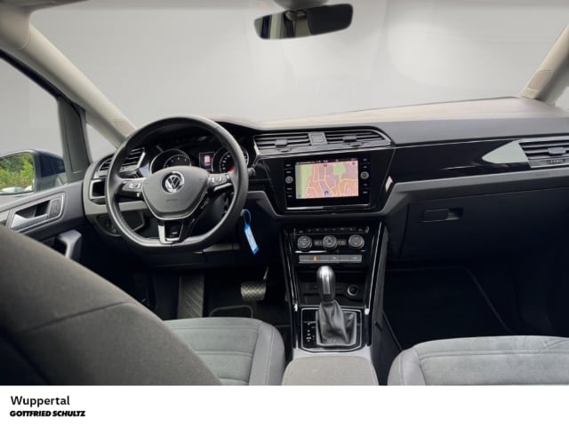 Volkswagen Touran 1.5 TSI DSG