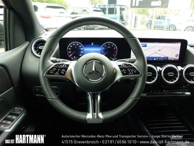 Mercedes-Benz B 180 Progressive Sedan