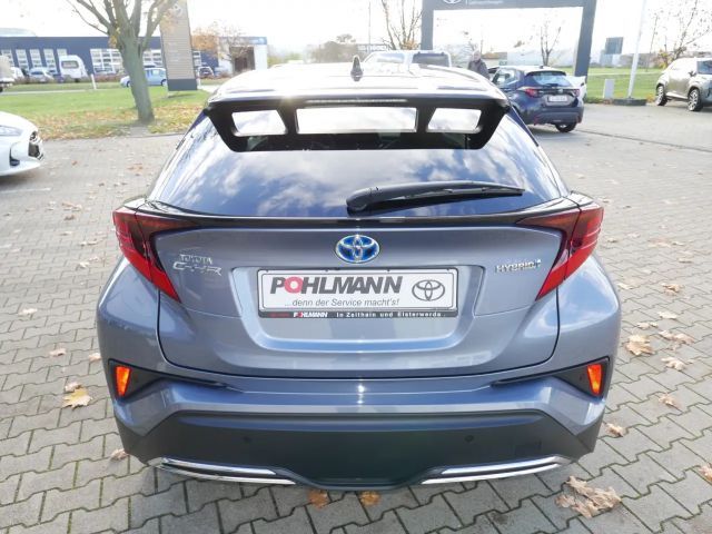 Toyota C-HR Hybride Team D