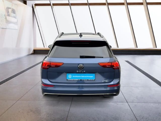 Volkswagen Golf 1.5 eTSI DSG Variant