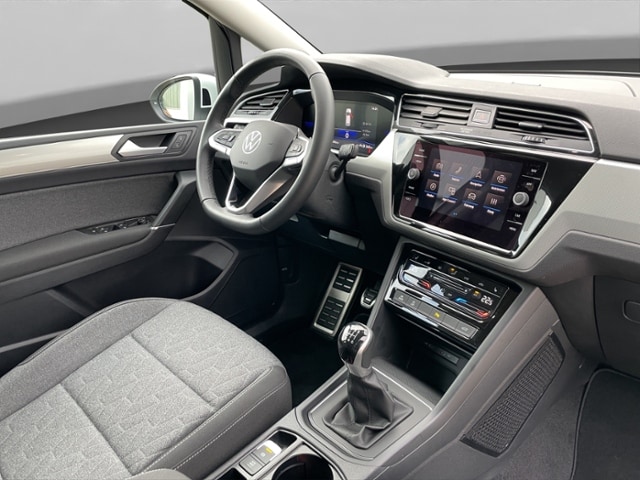 Volkswagen Touran 1.5 TSI R-Line