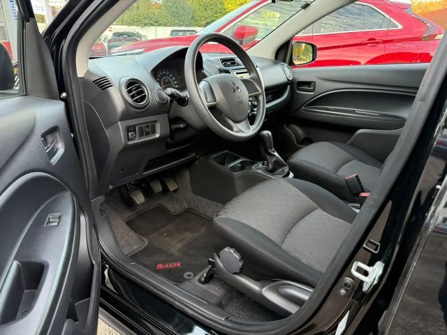 Mitsubishi Space Star Star