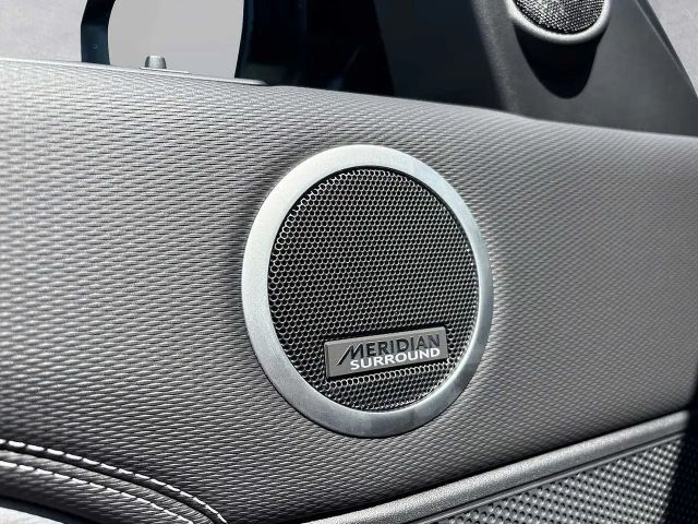 Land Rover Discovery D250 Dynamic SE