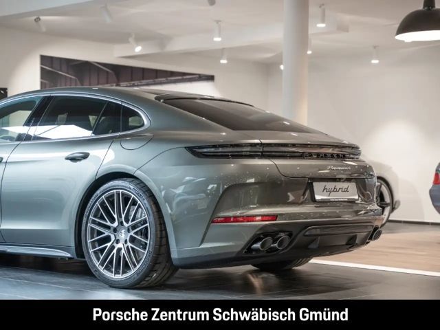 Porsche Panamera 4 E-Hybrid