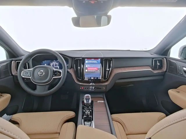 Volvo XC60 AWD Dark Plus Recharge T6