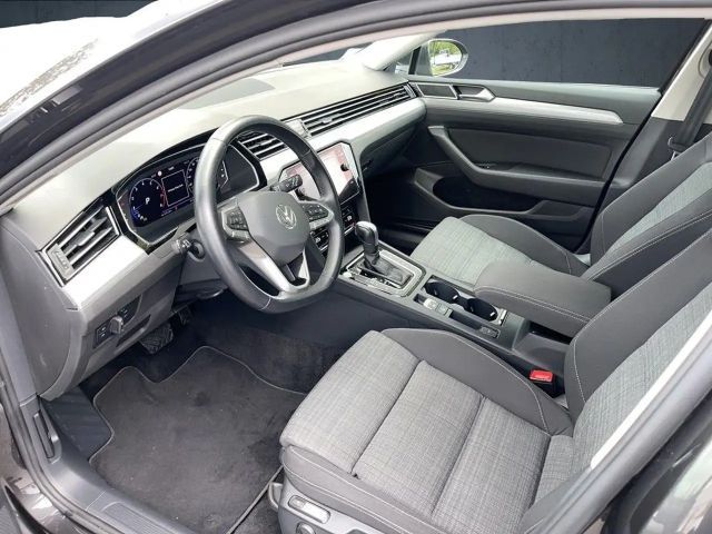 Volkswagen Passat 2.0 TSI Business DSG Variant