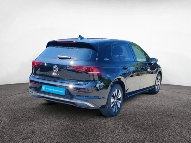 Volkswagen Golf 1.5 eTSI Golf VIII