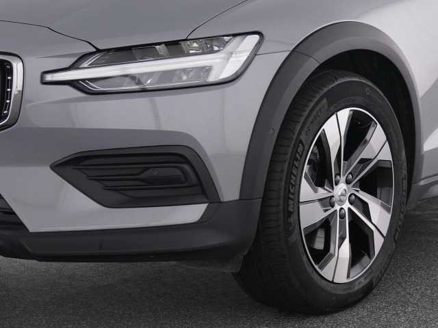 Volvo V60 Cross Country CC