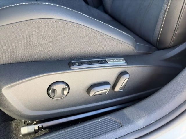 Volkswagen Golf Business Variant