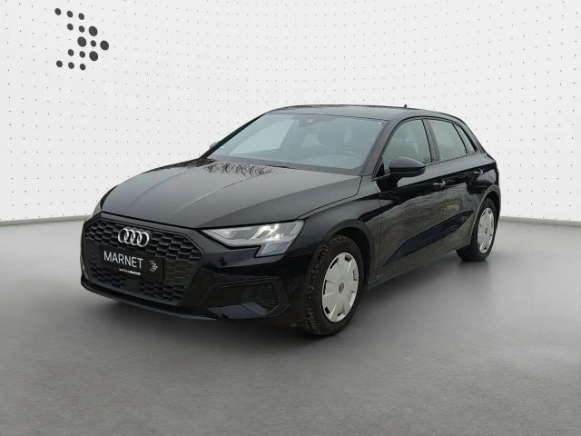 Audi A3 30 TFSI Sedan