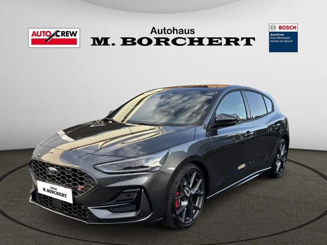 Ford Focus Limited ST Line