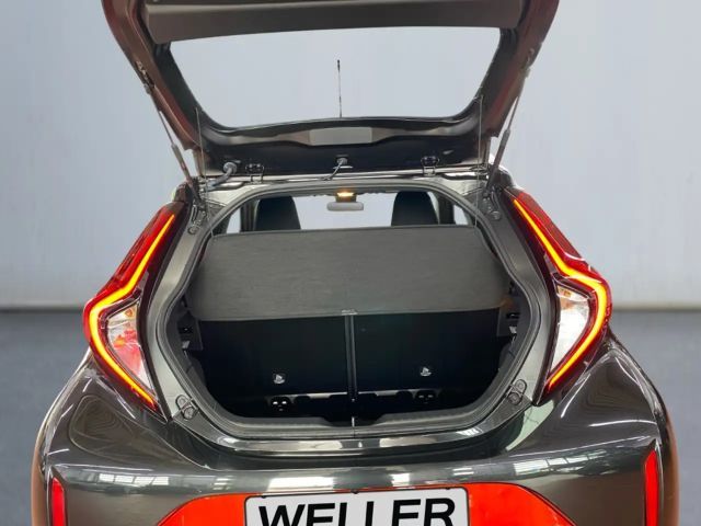 Toyota Aygo X Bi-Tone Hatchback