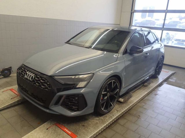 Audi RS3 Quattro S-Tronic Sportback