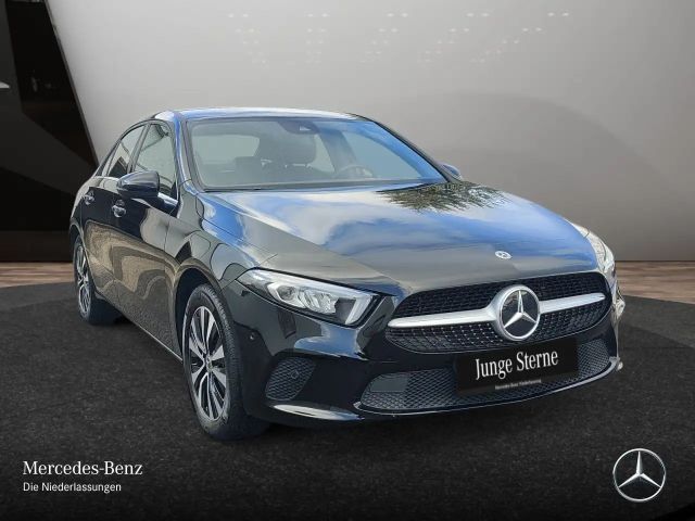 Mercedes-Benz A 250 A 250 e Style