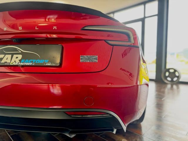 Tesla Model 3 Performance