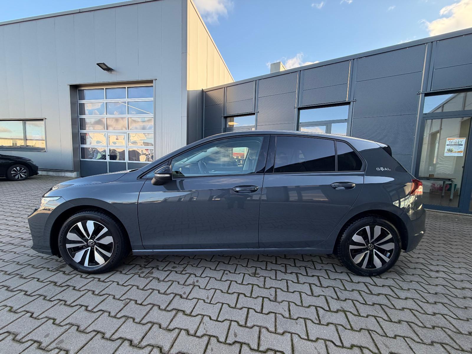 Volkswagen Golf 1.5 eTSI Golf VIII