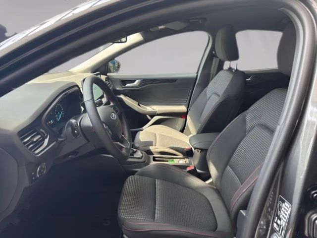 Ford Focus EcoBoost ST Line