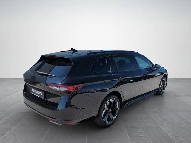 Skoda Superb Sportline iV