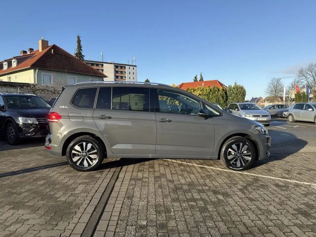 Volkswagen Touran 1.5 TSI DSG