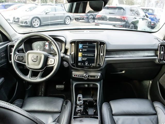 Volvo XC40 Dark Plus T5