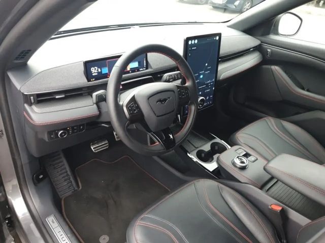 Ford Mustang Mach-E Extended range