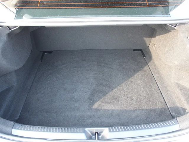 Mercedes-Benz A 180 A 180 d