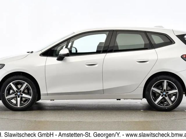 BMW 218 218d Active Tourer Sedan