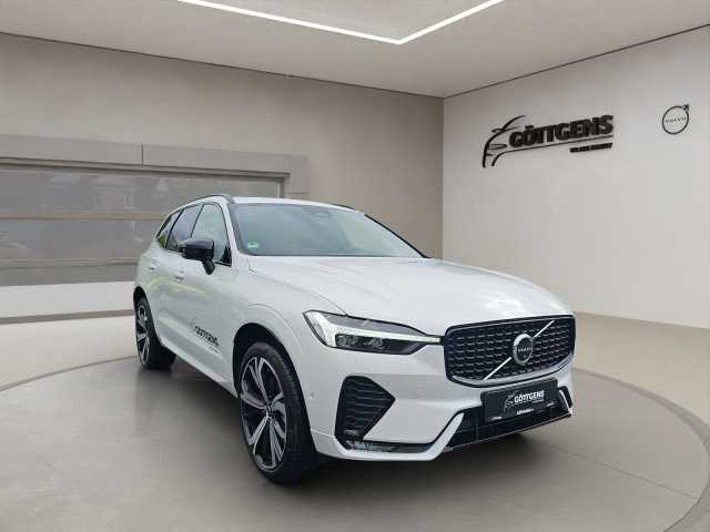 Volvo XC60 AWD Dark Plus