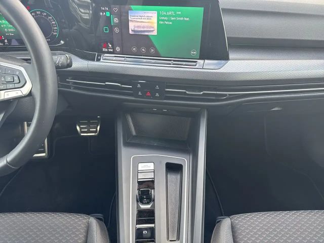 Volkswagen Golf 1.5 eTSI Golf VIII Style