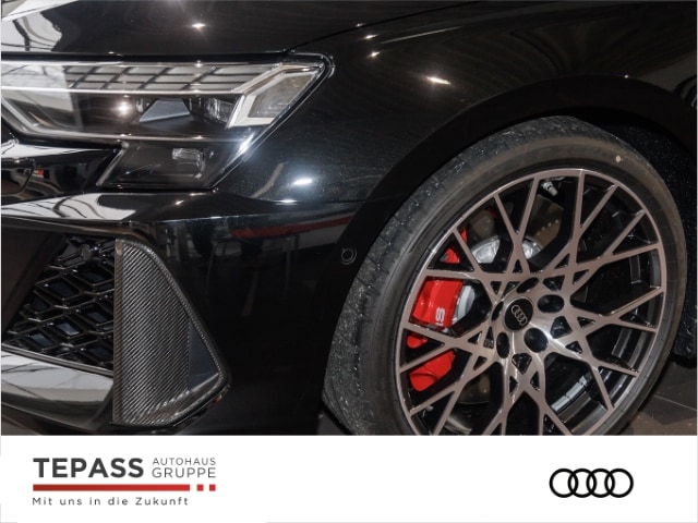 Audi RS3 Quattro S-Tronic Sedan