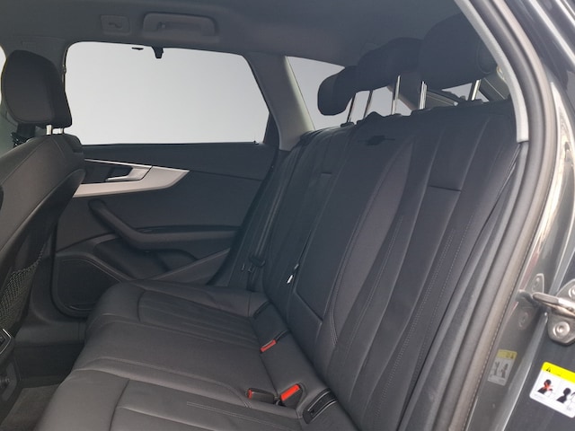 Audi A4 35 TFSI Avant S-Tronic