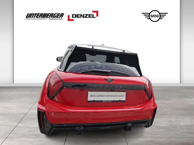 MINI Cooper E John Cooper Works Trim