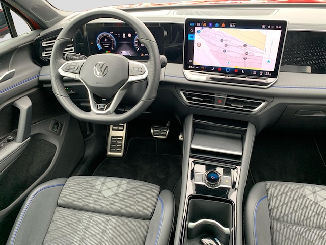 Volkswagen Tiguan DSG R-Line Style