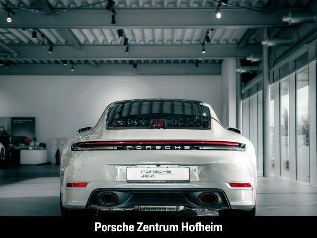 Porsche 992 Carrera Coupé