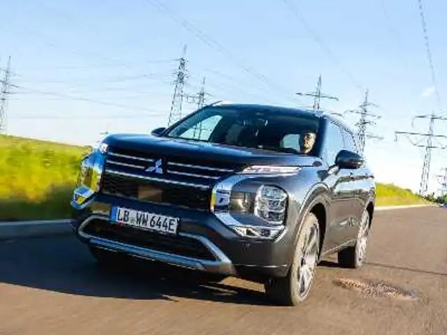 Mitsubishi Outlander PHEV