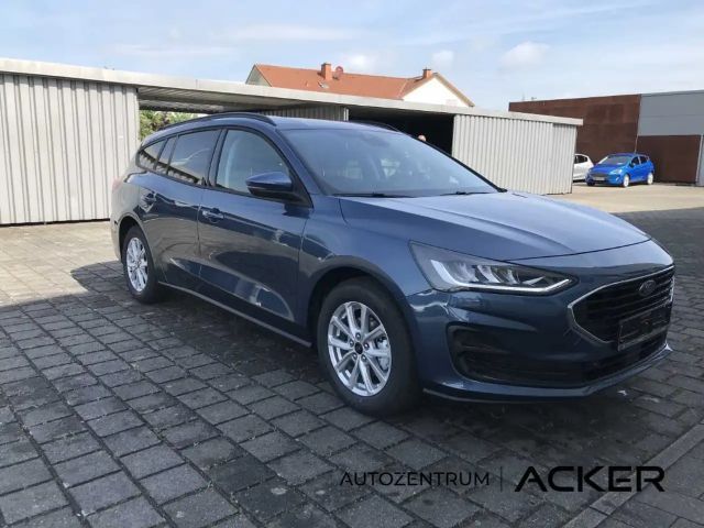 Ford Focus Cool & Connect Wagon