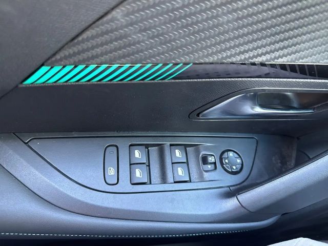 Peugeot 2008 Allure Pack PureTech