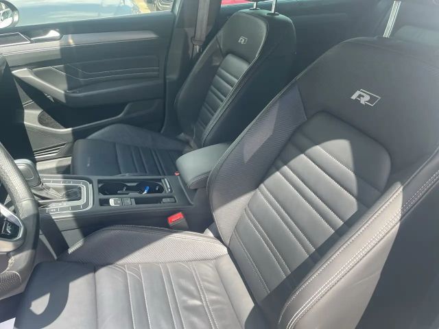 Volkswagen Passat DSG R-Line Variant