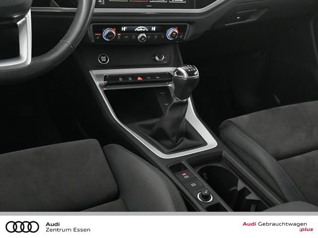 Audi Q3 35 TFSI S-Line