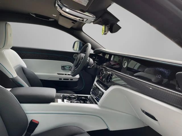 Rolls-Royce Spectre Black Badge - Bespoke/Starlight/Carbon