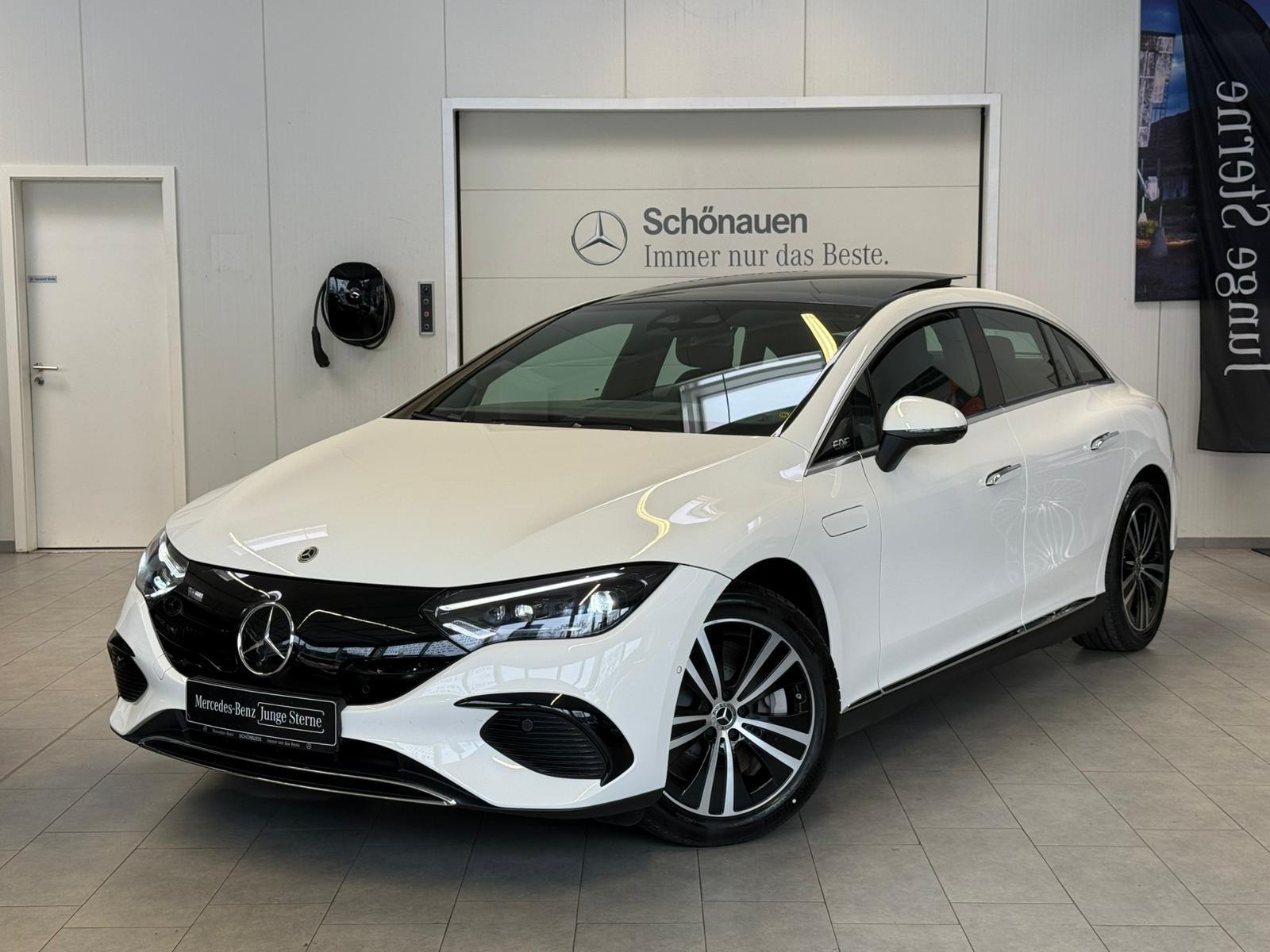 Mercedes-Benz EQE 300 Sedan