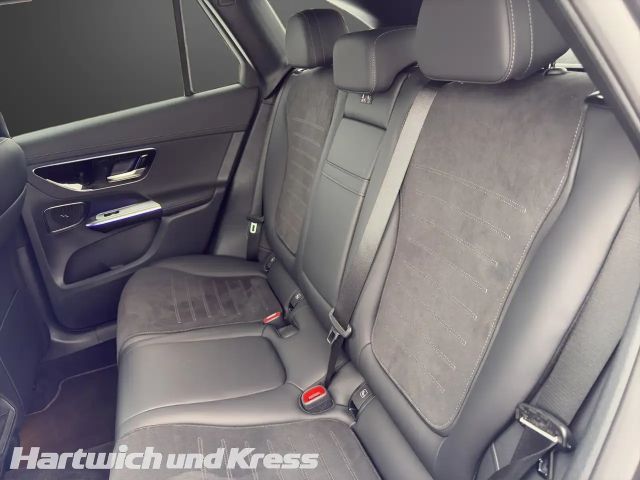 Mercedes-Benz GLC 300 4MATIC AMG Line