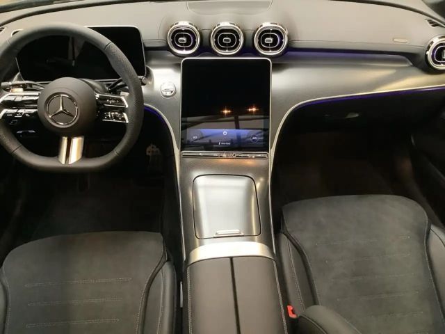 Mercedes-Benz C 180 AMG Line Sedan