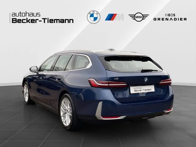 BMW i5 Touring eDrive40