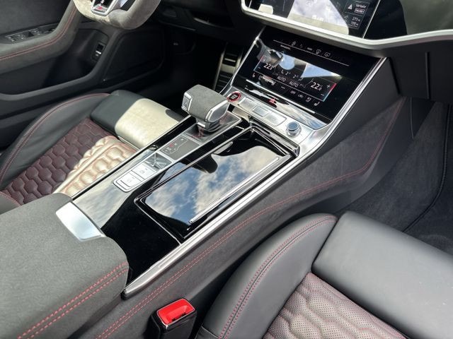 Audi A6 e-tron Avant Performance Quattro