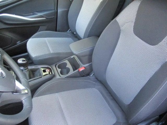 Opel Grandland X 1.2 Turbo business+