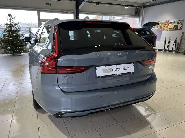 Volvo V90 AWD Dark Plus Recharge T6